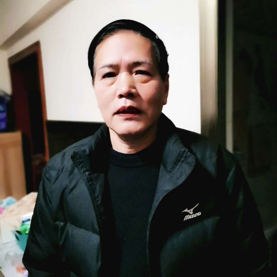 繁荣笑凉笙的照片