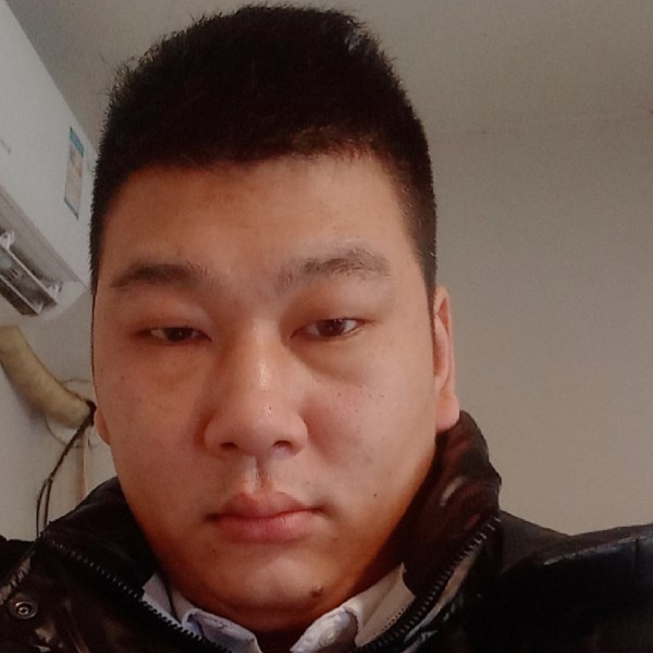 冷雲的照片