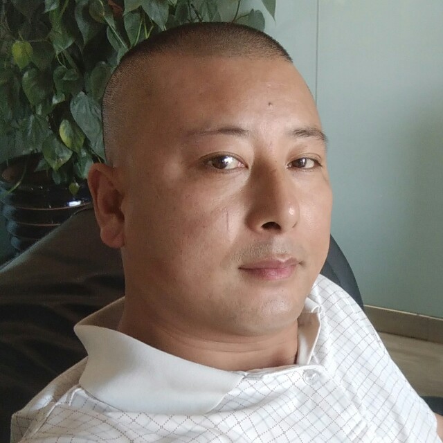 裙子爱老实的照片