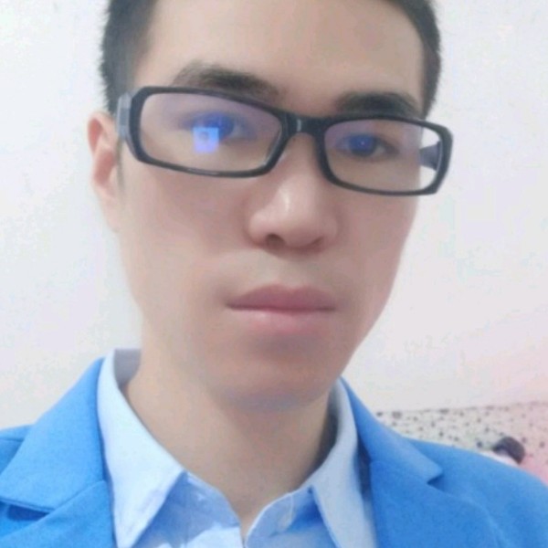 淡然漫步小土豆的照片