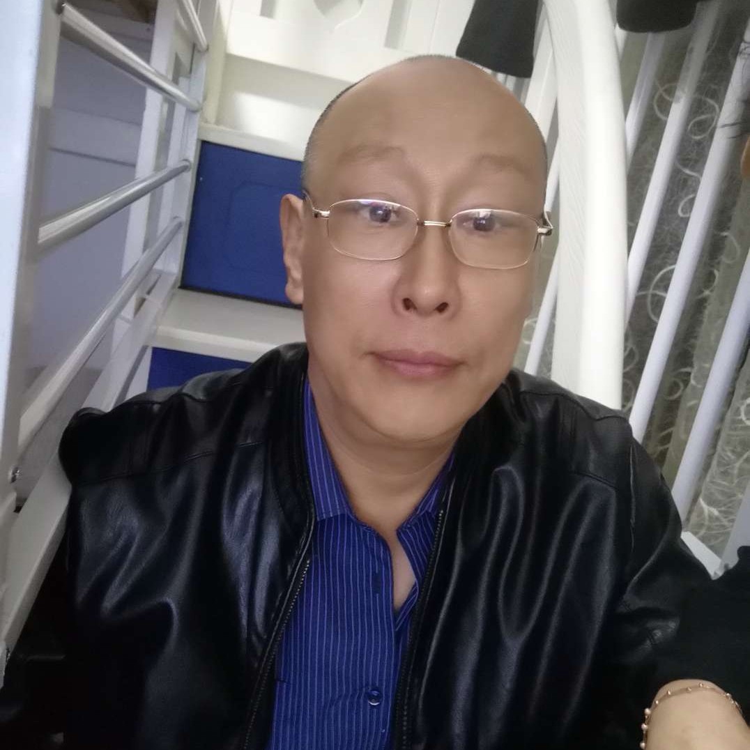 落寞还洛尘的照片
