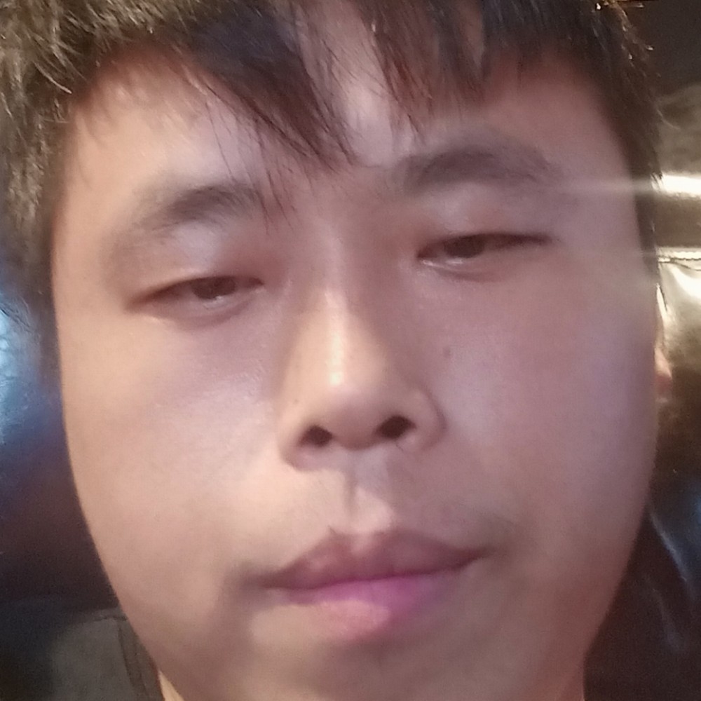 傻子挚爱傻姑娘的照片