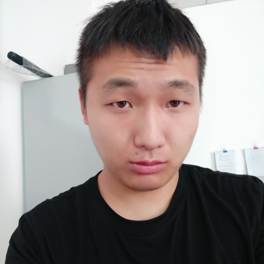 呓语邂逅单薄的照片