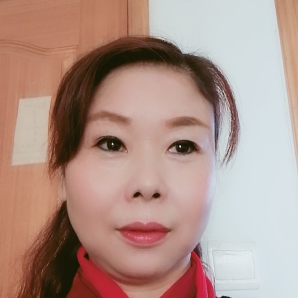 还单身漫步外套的照片