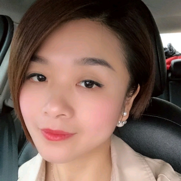 偌宇晨风的照片
