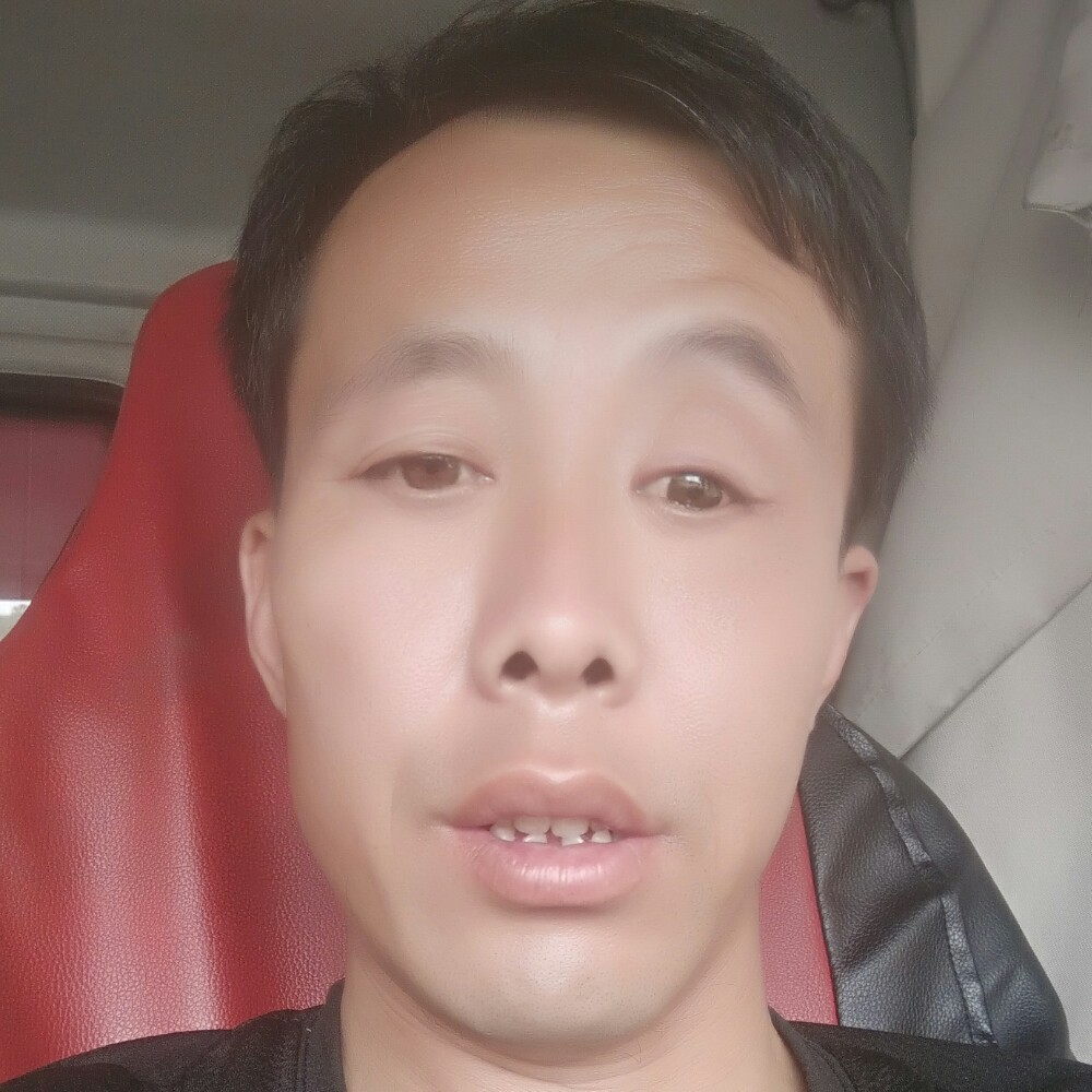 陈英扩的照片