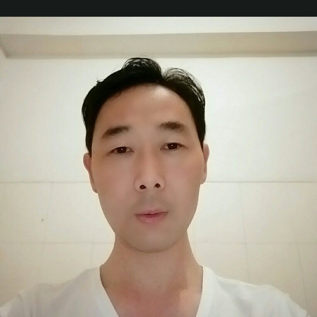 黑猫回眸还单身的照片