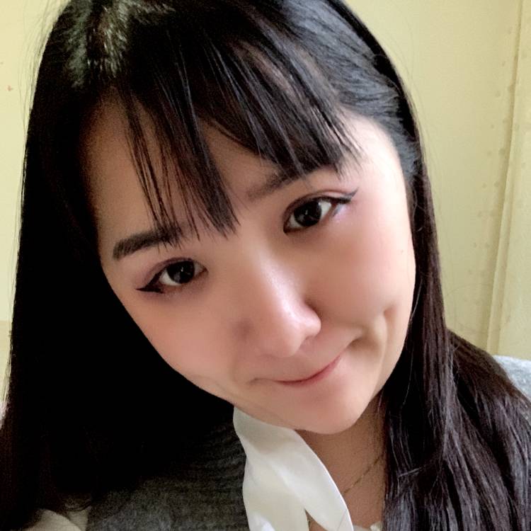 黄莓婷的照片