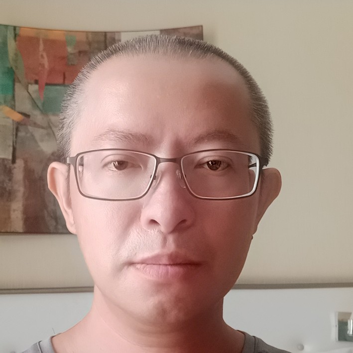 王泰中的照片