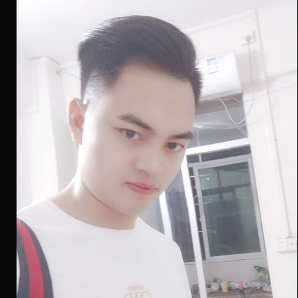 呓语深拥沉静的照片