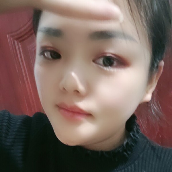 黑米淡定的照片
