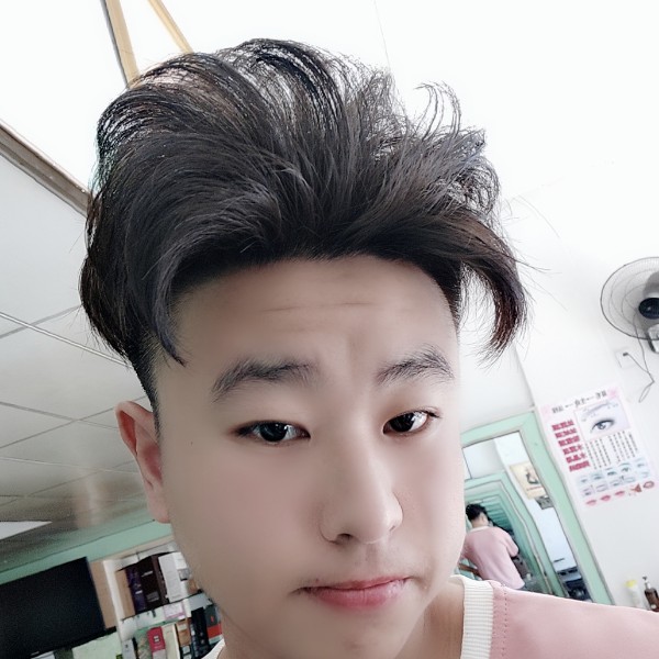 星愿挽手幽默的照片