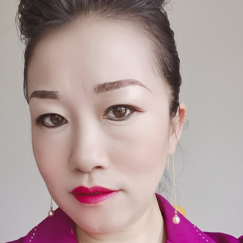 活泼闻离歌的照片