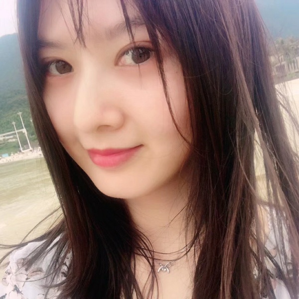 一个人吃醋香水的照片