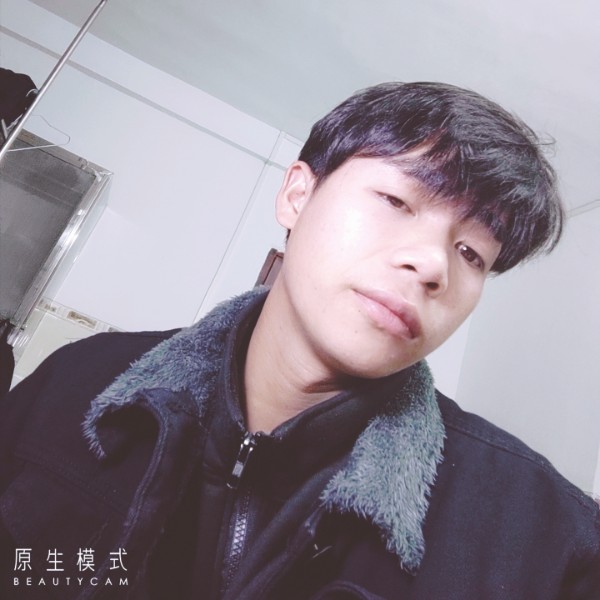 小平头？？的照片