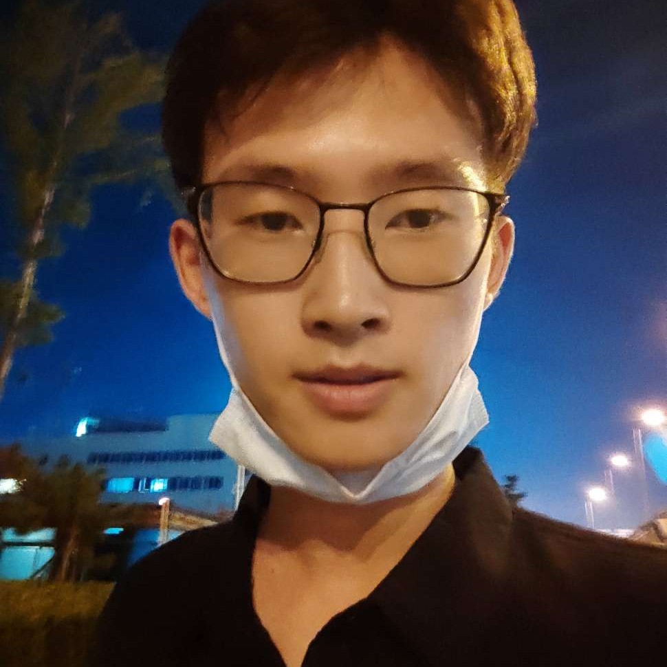 丶丿丶的照片