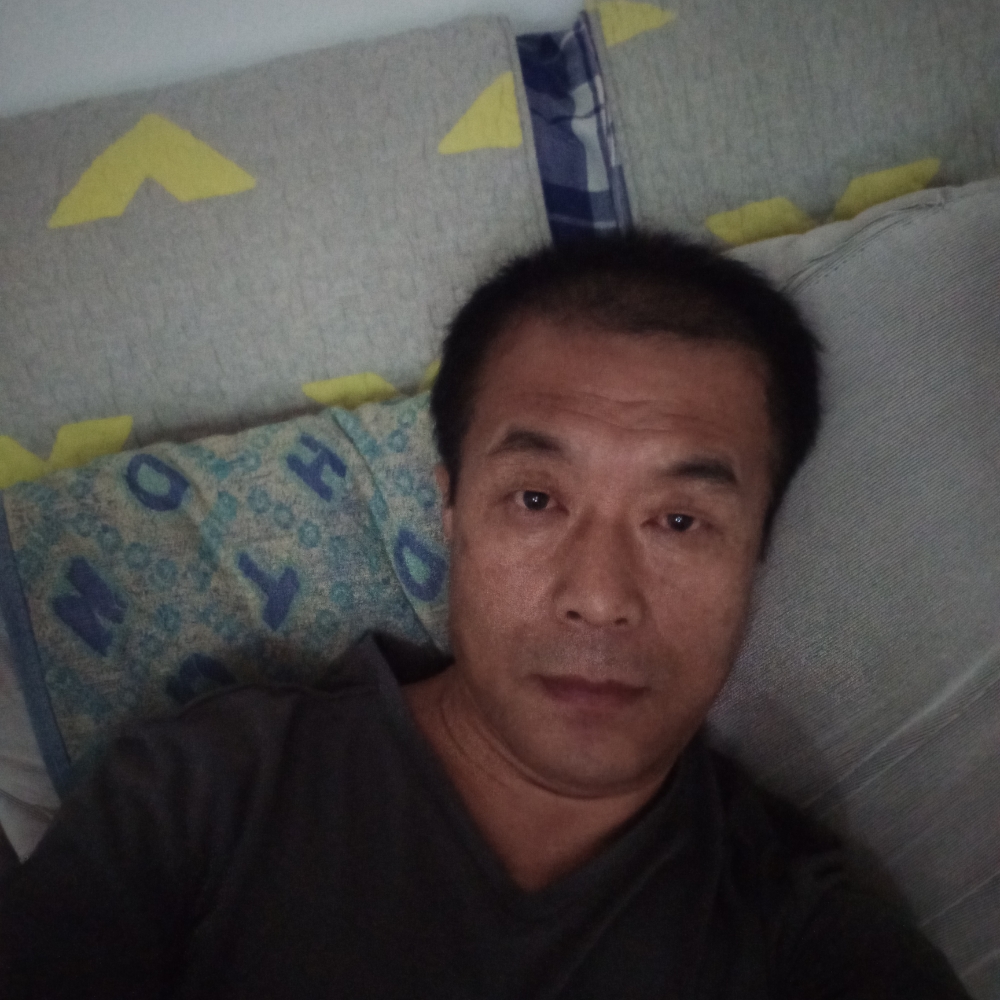 牛涛的照片