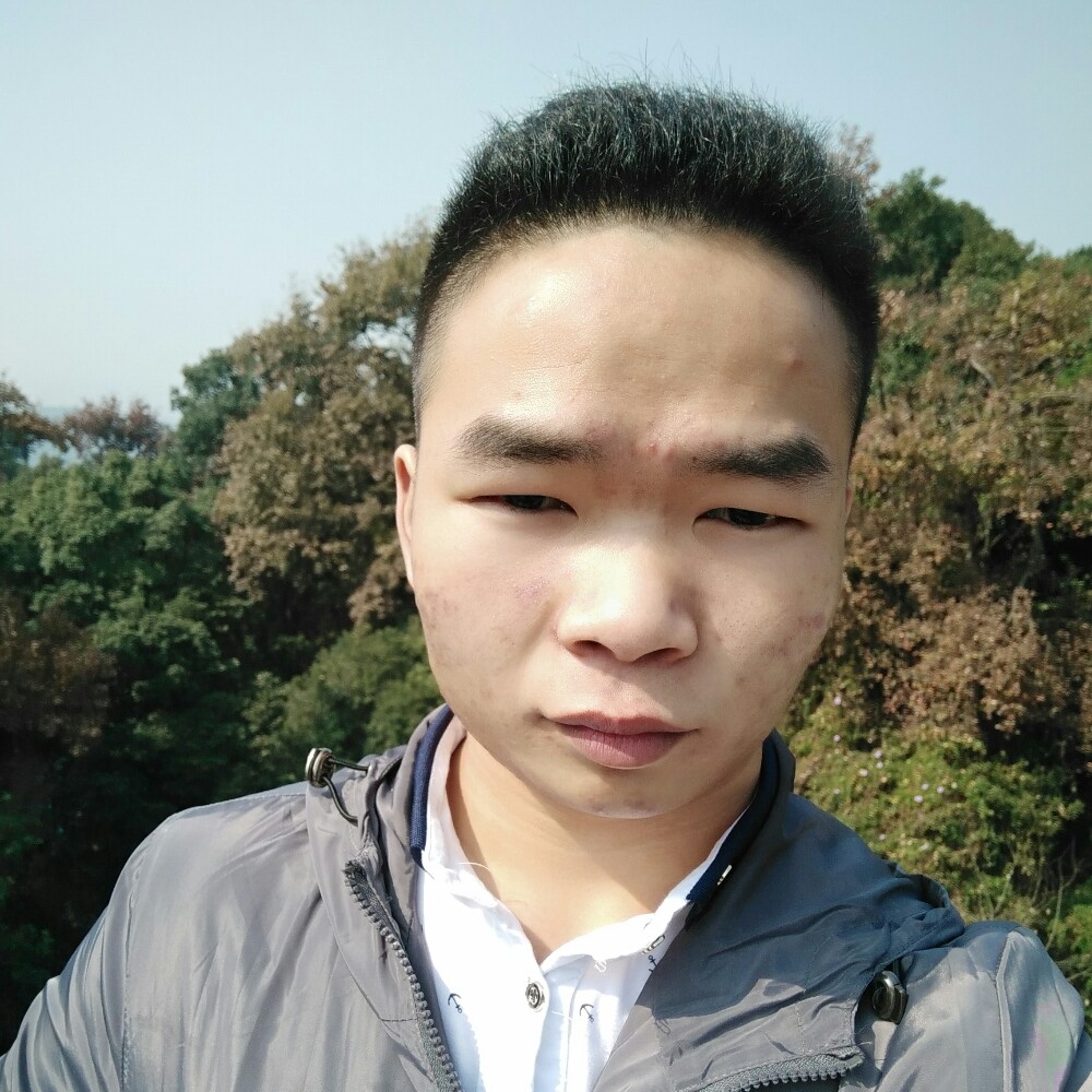 鹏xiao的照片