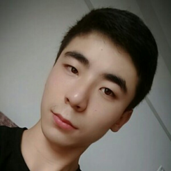 玉米迎曾经的照片