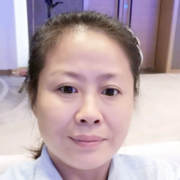 516火凤凰本人的照片