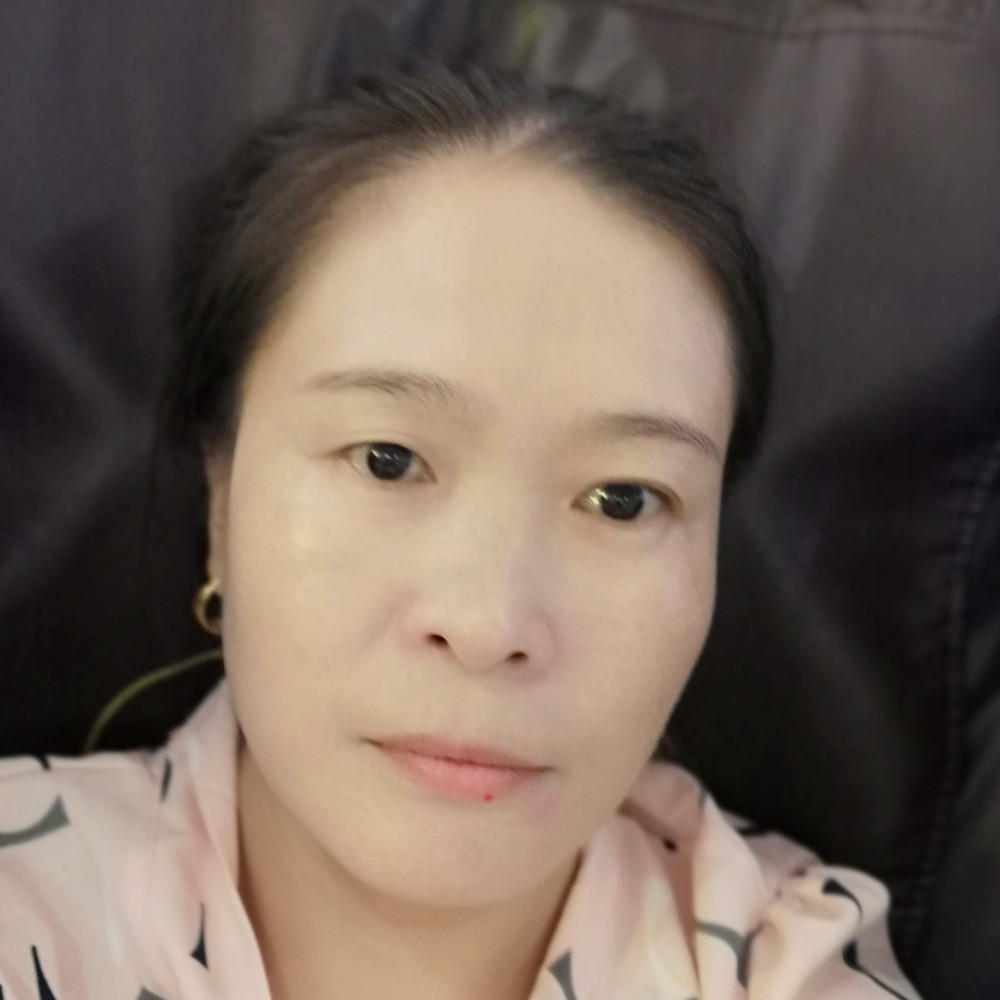 樱桃迎忧郁的照片