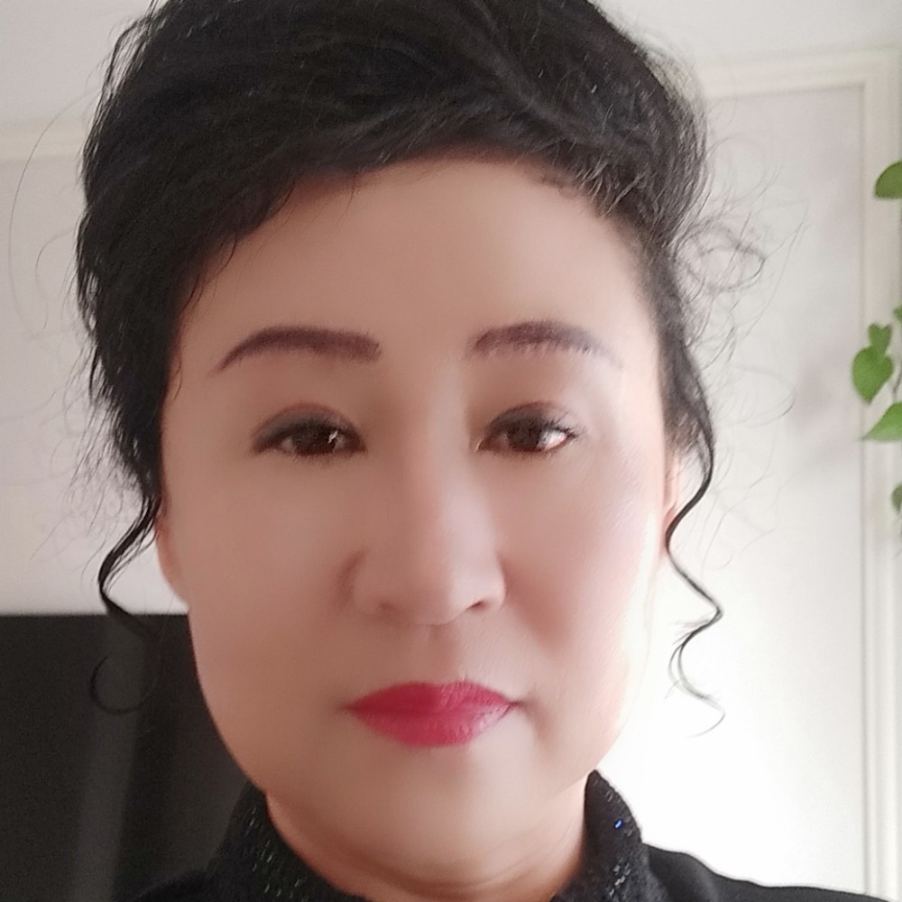 皇婷抗衰美容技术的照片