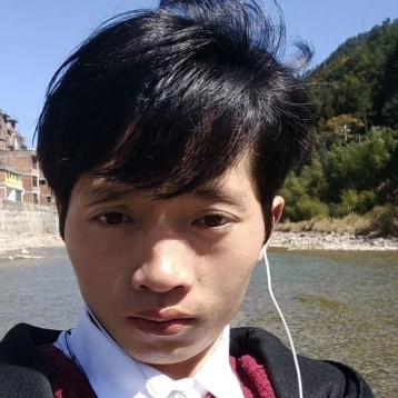 迷茫倾心自行车的照片