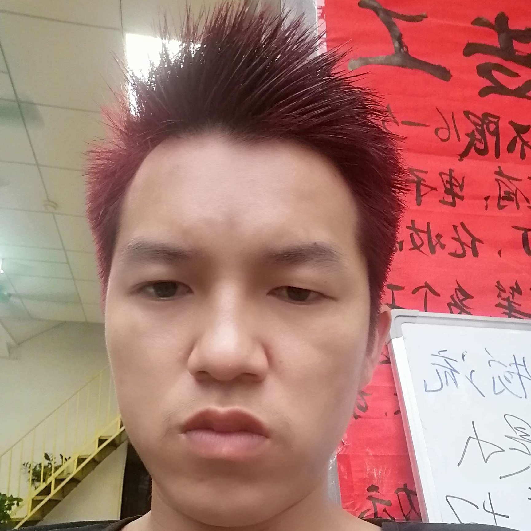 良帅哥的照片