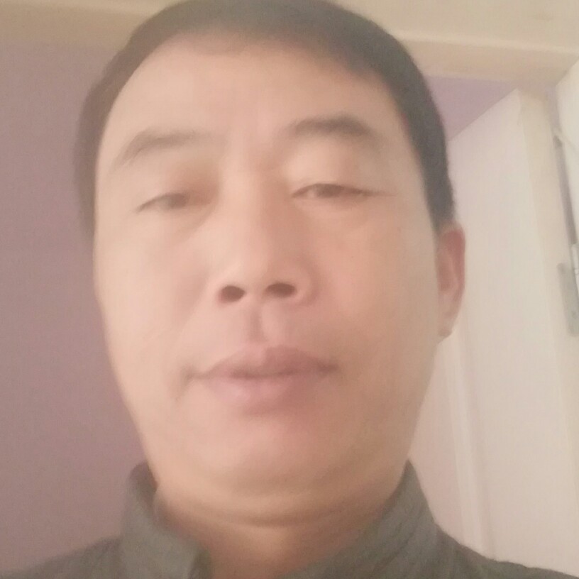 单纯漫步火车的照片