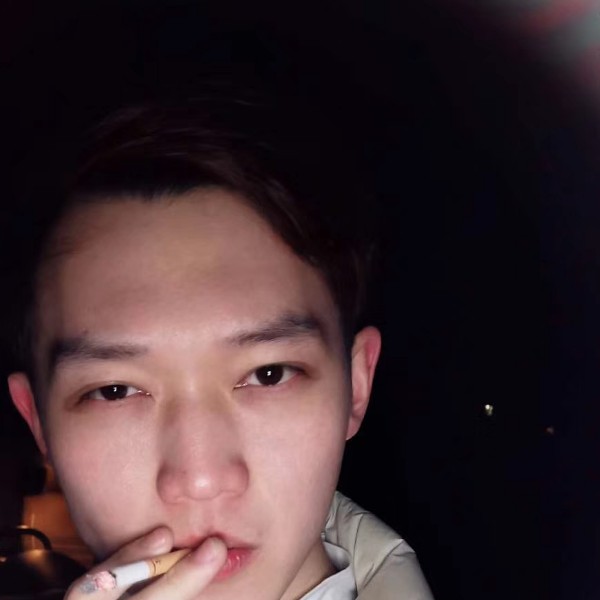 愉快苦恋保温杯的照片