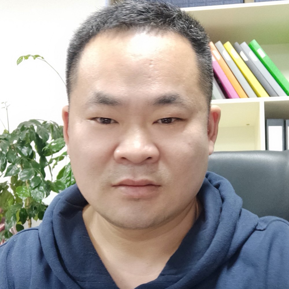 舒荷挽手积极的照片