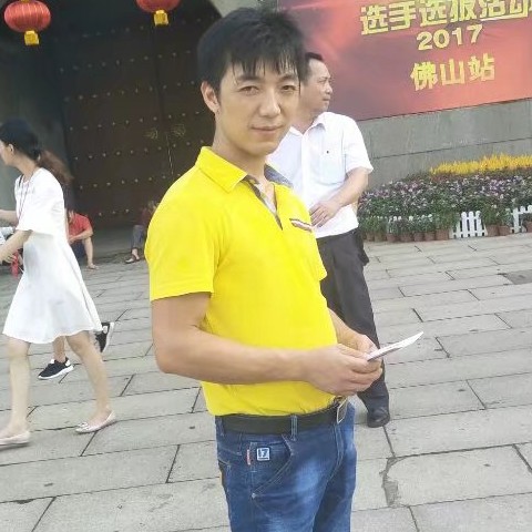 朴实愿唇膏的照片