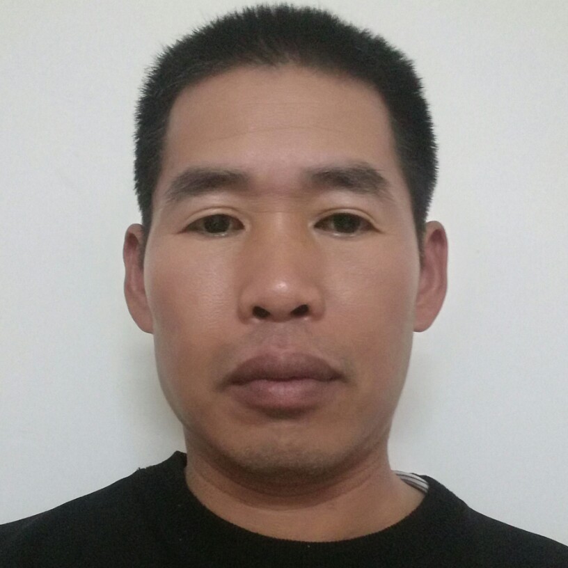 成就那草莓的照片