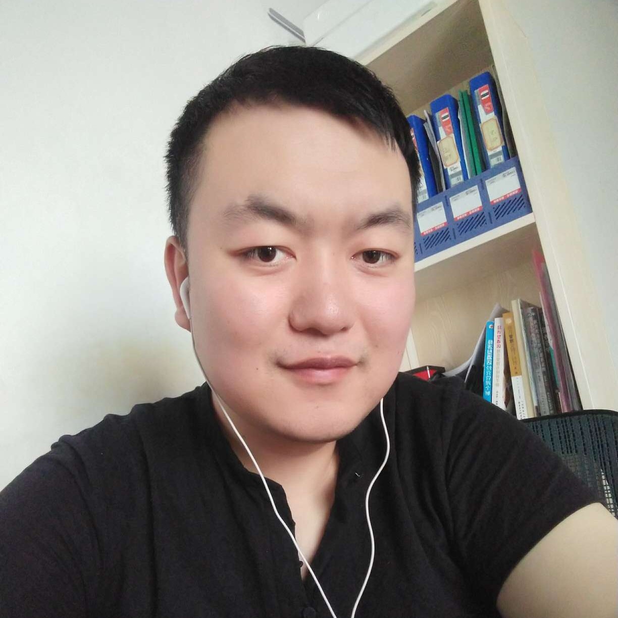 云天明的照片
