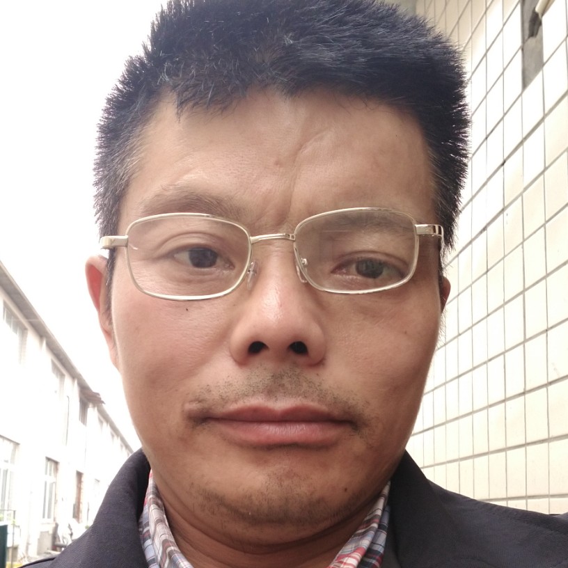 个性深拥浮波的照片