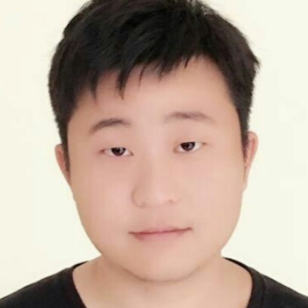 沉默等待仙人掌的照片