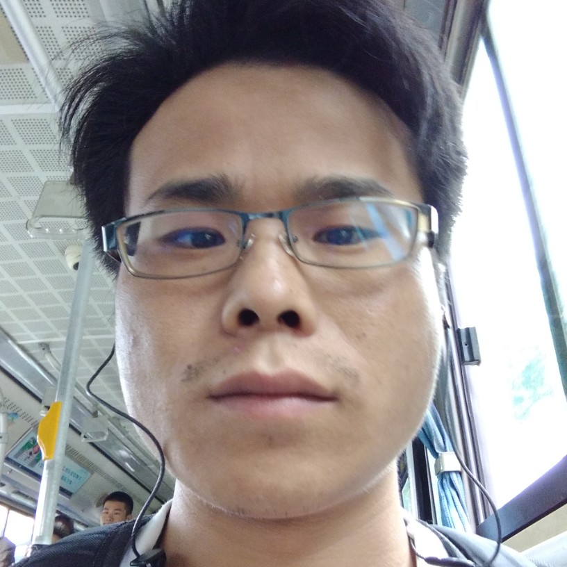 包容半生缘的照片