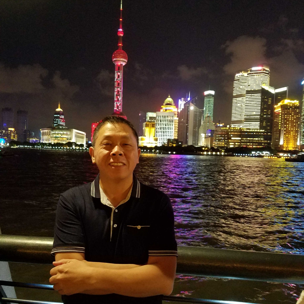 老毒物吃货的照片