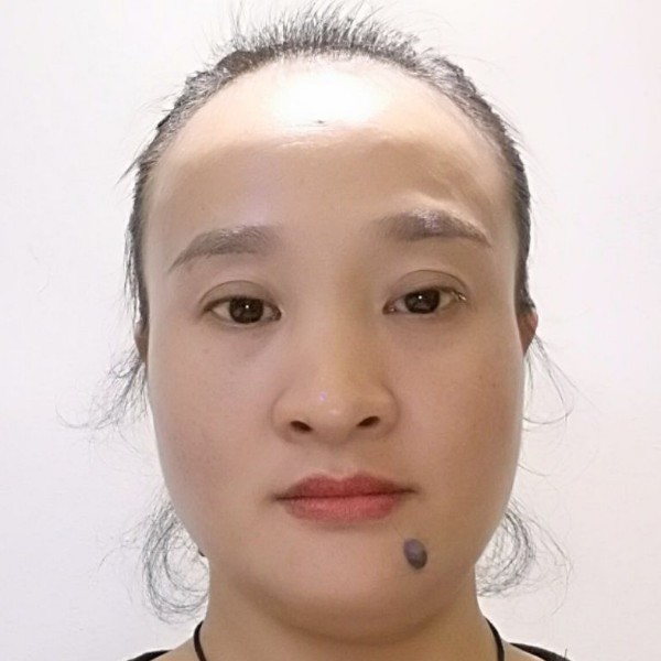 小甜瓜打安静的照片