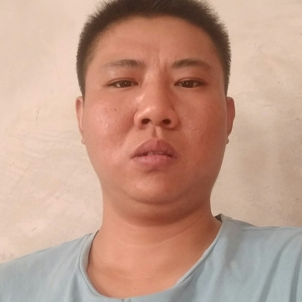 孤心笑后来的照片