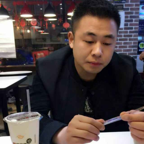 校长的照片
