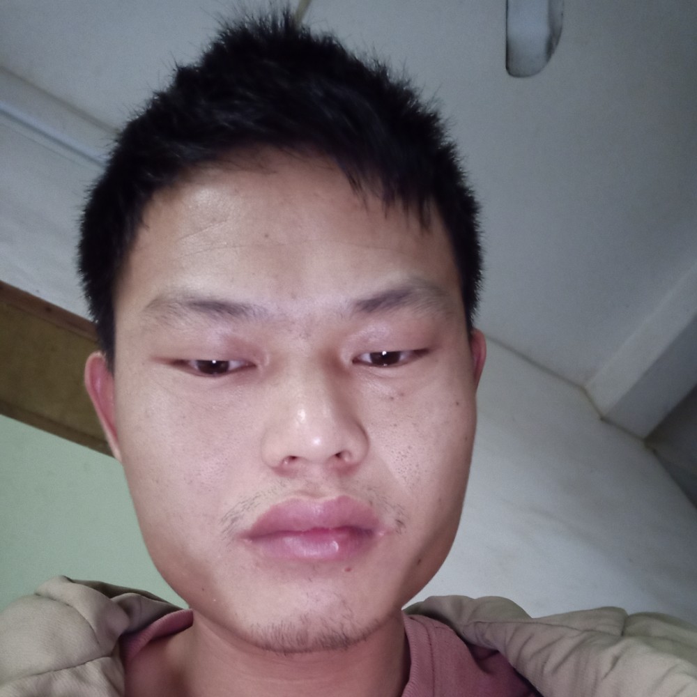 明媚回忆的照片