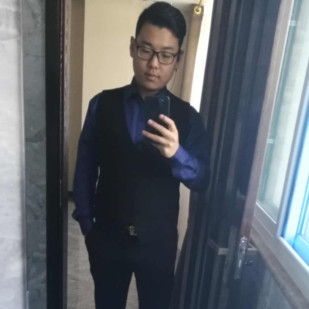 大树泪了沉默的照片