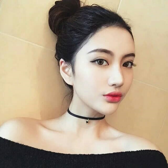 梅恬猫猫的猫主的照片