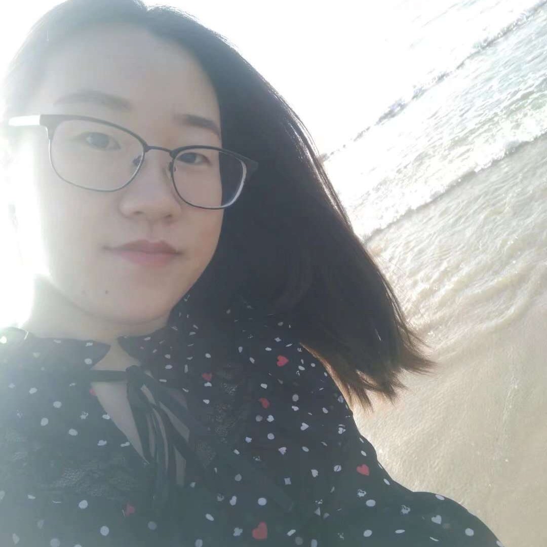 马俪月的照片