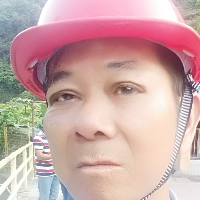 陈汝华的照片