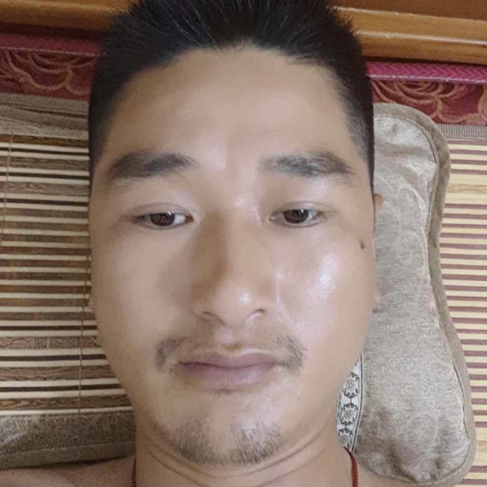 高德华的照片