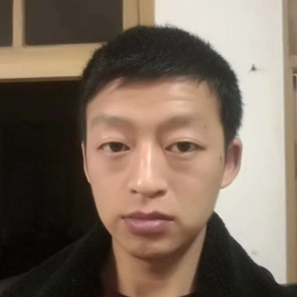 孤独的沉默的照片