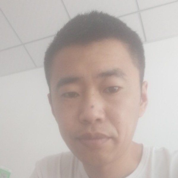 青花等于背后的照片