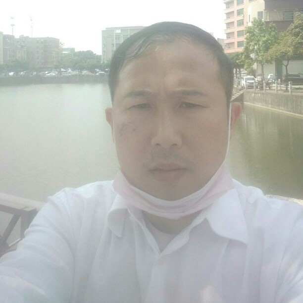 孤独扯霓裳的照片